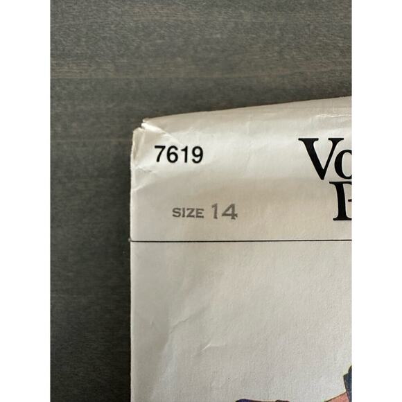 Vogue Patterns Vintage Cut Misses Dress Size 14 Pattern No 7619 - Picture 2 of 8